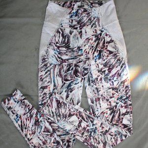 Fila Sport Women's Size XS White And Multicolor Ankle Crop Leggings RN 73277